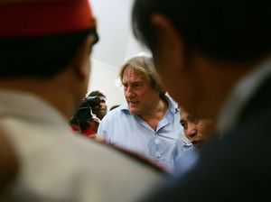 Aktor Pemenang Golden Globe Dituding Lakukan Perkosaan dan Pelecehan Seksual