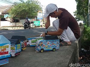 Demam Mainan Truk Oleng di Pangandaran