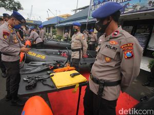 Puluhan Personel Ditpolairud Polda Jatim Siap Respon Cepat Penanggulangan Bencana