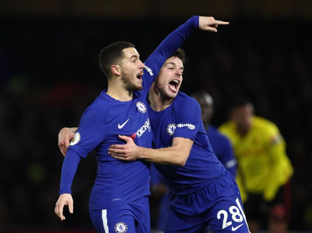 Azpilicueta Kasihan Lihat Eden Hazard Azpilicueta Kasihan Lihat Eden Hazard