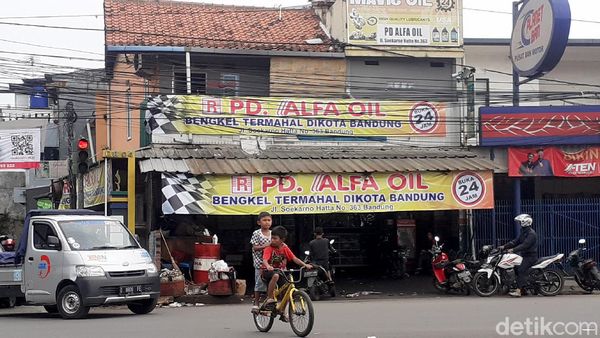 Ini Bengkel Termahal yang Bikin Pemotor di Bandung Penasaran