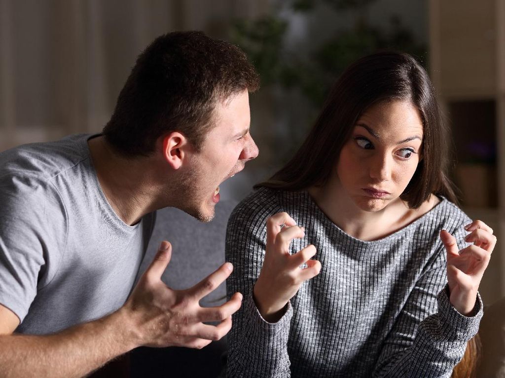 Istri Tak Mau Buang Makanan Sisa, Suami Sebut Istri Menjijikkan Istri Tak Mau Buang Makanan Sisa, Suami Sebut Istri Menjijikkan