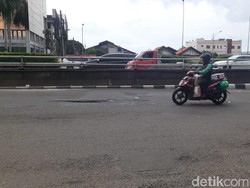 Jl MT Haryono-Gatsu Rusak, Bina Marga Jaksel Koordinasi dengan Pihak LRT