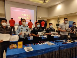 Dicurigai Lakukan Cyber Crime, 5 WN Inggris Ditangkap Imigrasi Jaksel