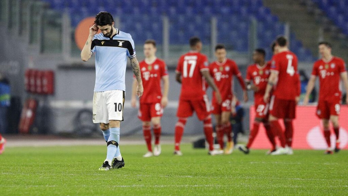 Lazio kalah 1-4 saat menjamu Bayern Munich di leg pertama babak 16 besar Liga Champions (Foto: AP/Gregorio Borgia)