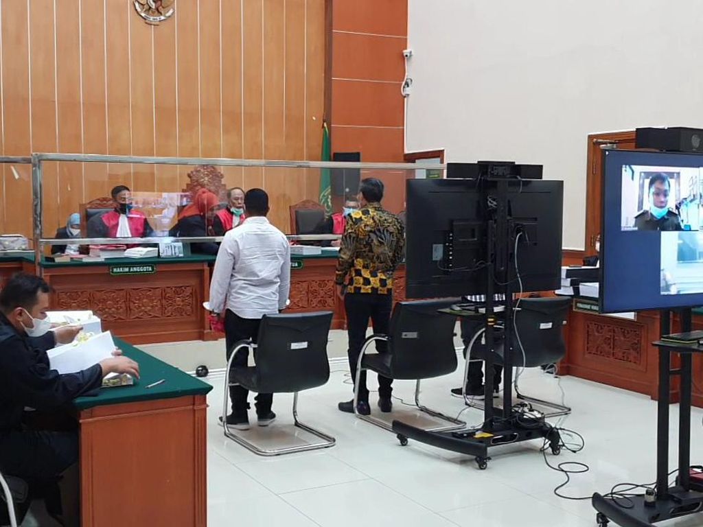 Di Sidang John Kei, Nus Kei Ditanya Soal Video Viral-Masalah Uang Rp 1 M Di Sidang John Kei, Nus Kei Ditanya Soal Video Viral-Masalah Uang Rp 1 M