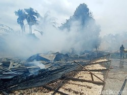 Pabrik Kerupuk di Palembang Kebakaran, 2 Ton Kerupuk Mentah Hangus