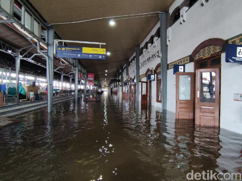 Banjir di Kota Semarang, Ini Daerah-daerah yang Masih Tergenang Banjir di Kota Semarang, Ini Daerah-daerah yang Masih Tergenang