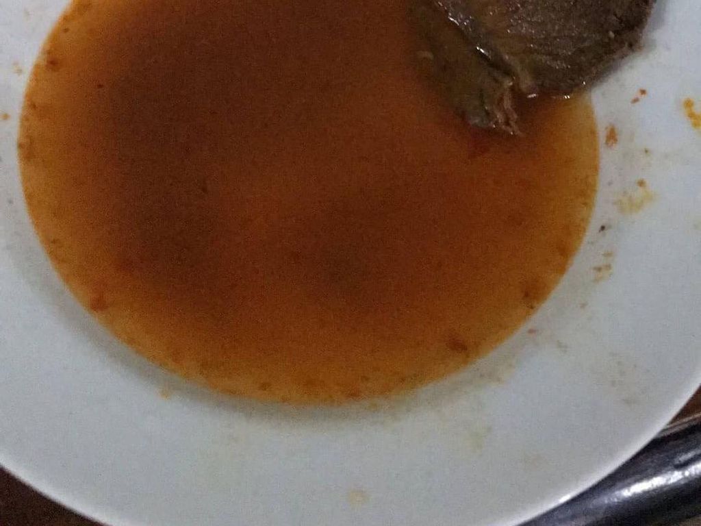 Pesan Via Ojol, Wanita Ini Dapat Rendang Berkuah Air Kobokan Pesan Via Ojol, Wanita Ini Dapat Rendang Berkuah Air Kobokan