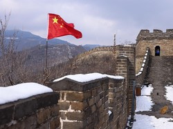 Di Balik Ekonomi China Melejit 18%: Menang Lawan COVID!