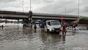 Arus Lalin Jalur Pantura Semarang Dialihkan Imbas Banjir