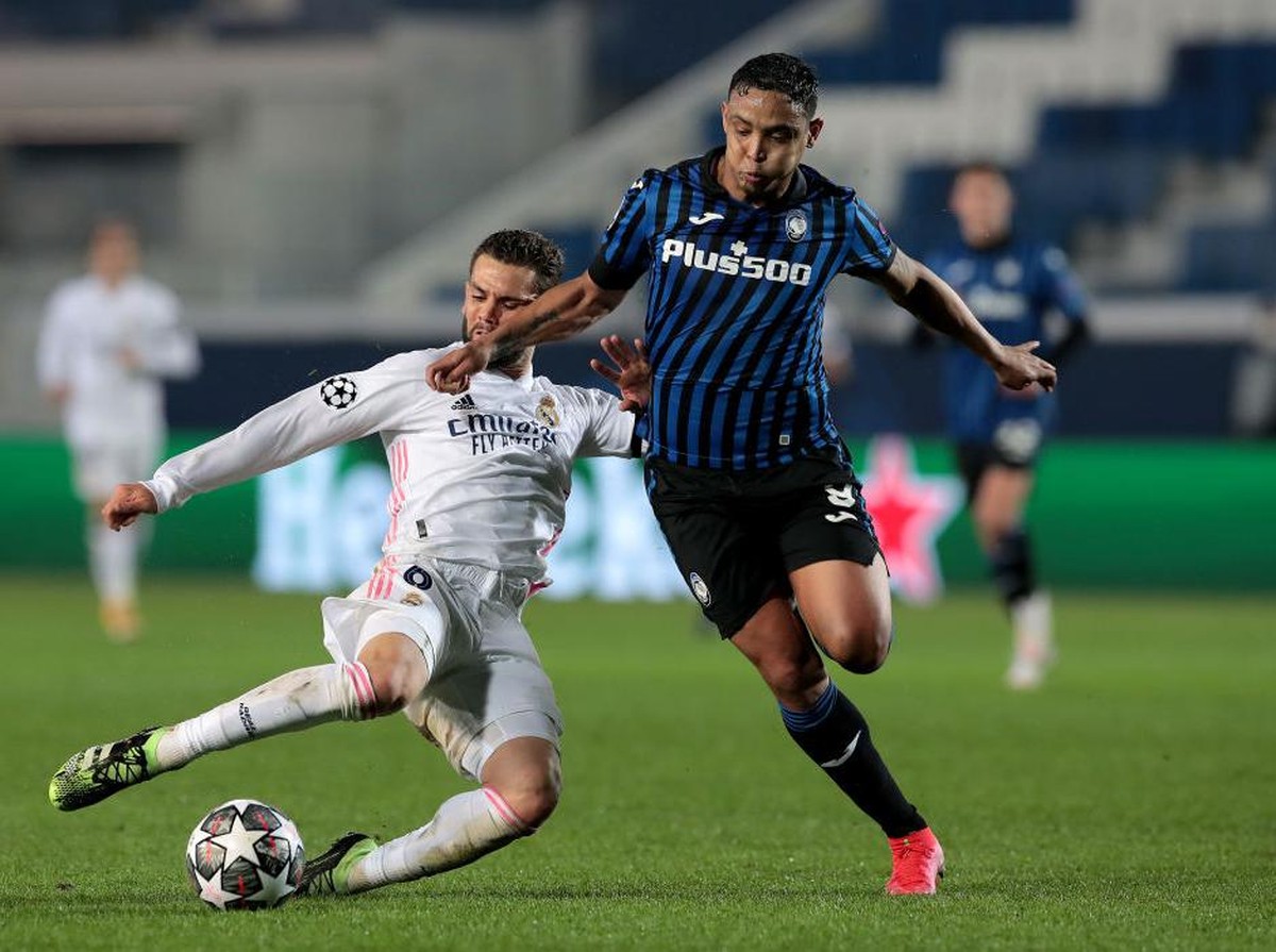 Pemain Atalanta, Luis Muriel, disebut pantas ditangani Antonio Conte. (Foto: Getty Images/Emilio Andreoli)