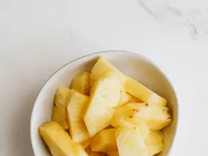 Video: Kenapa Nanas Bisa Buat Empuk Daging? Ini Penjelasan Ilmiahnya Video: Kenapa Nanas Bisa Buat Empuk Daging? Ini Penjelasan Ilmiahnya