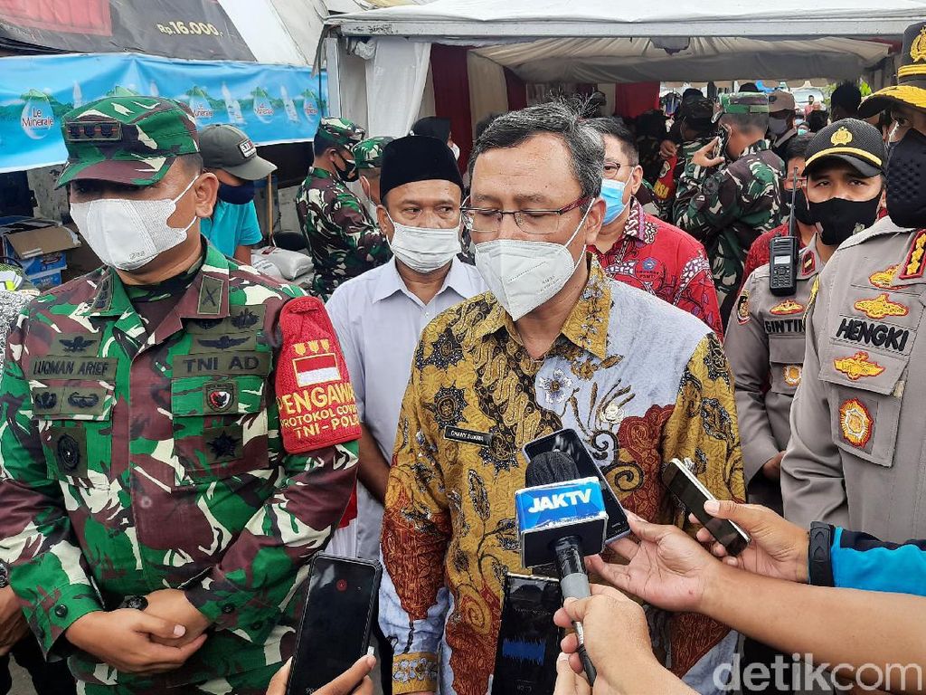 Forkopimda Jakpus Resmikan Posko 3 Pilar di Dekat Bekas Markas FPI Petamburan Forkopimda Jakpus Resmikan Posko 3 Pilar di Dekat Bekas Markas FPI Petamburan