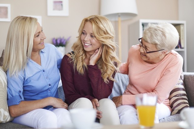 Coba lakukan diskusi secara jujur dan tidak ada yang ditutupi.