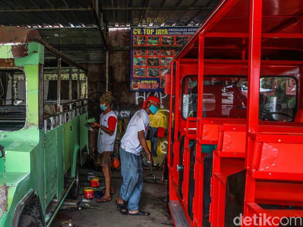 Geliat Pembuatan Odong-odong di Masa Pandemi Geliat Pembuatan Odong-odong di Masa Pandemi