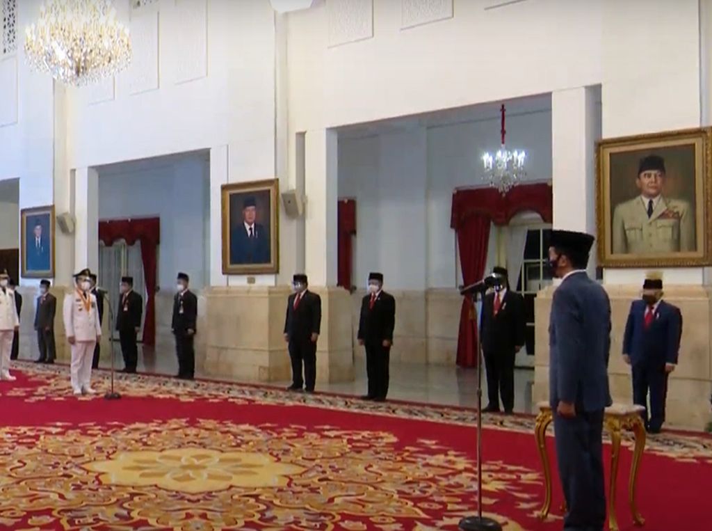 Jokowi Lantik Gubernur-Wakil Gubernur Sumbar, Kepri dan Bengkulu Jokowi Lantik Gubernur-Wakil Gubernur Sumbar, Kepri dan Bengkulu