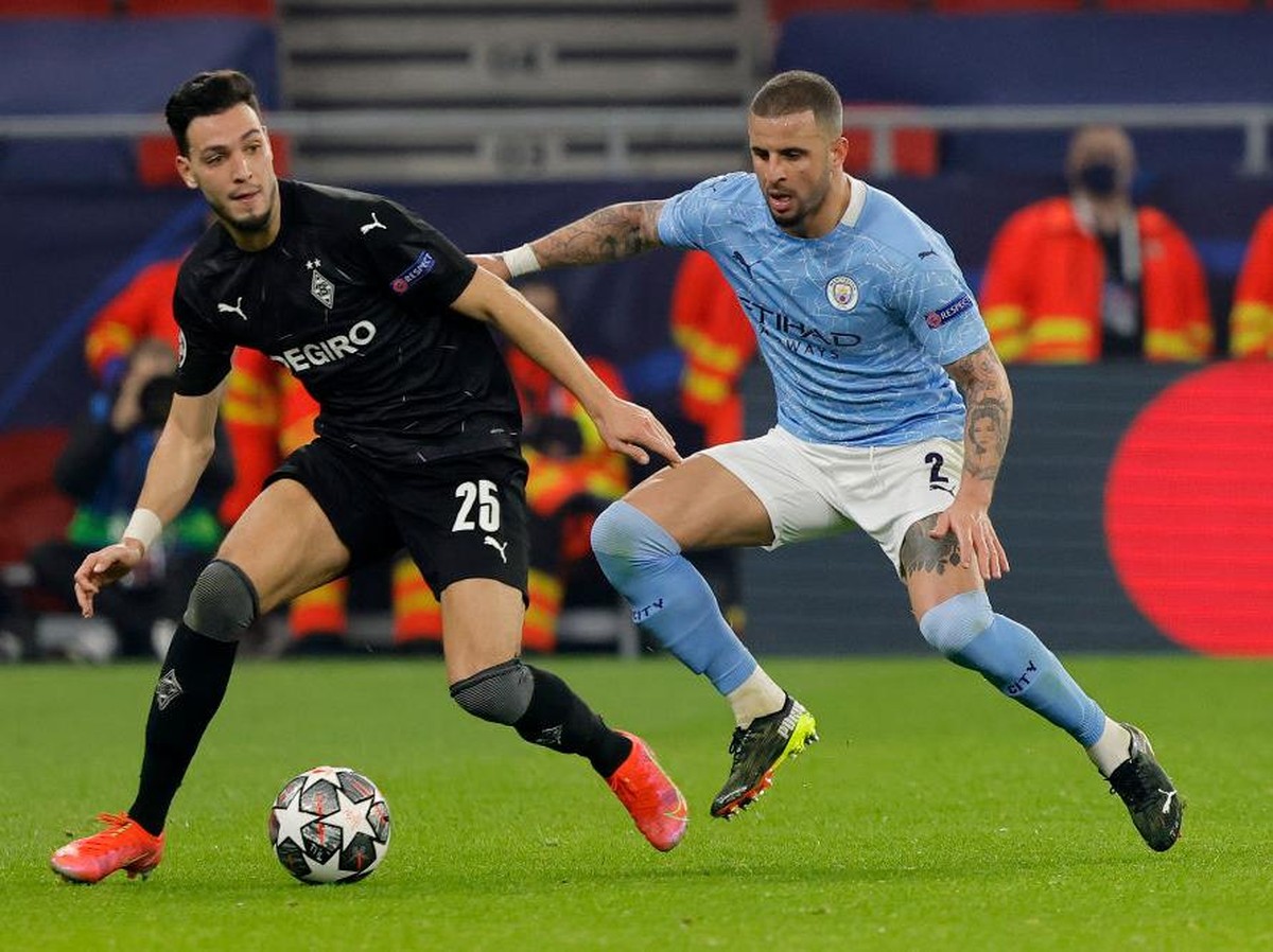 Manchester City dinilai sudah tak akan bisa dikejar Gladbach. (Foto: Getty Images/Laszlo Szirtesi)