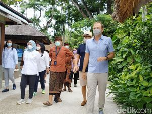 Ngantor di Bali Lagi, Sandiaga Buka Pintu untuk Investor Pariwisata Ngantor di Bali Lagi, Sandiaga Buka Pintu untuk Investor Pariwisata