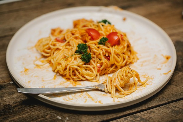 Pasta/pexels.com Makanan olahan seperti gula atau yang berbahan dasar biji-bijian (pasta, roti putih, jus atau soda) adalah makanan yang memiliki indeks glikemik tinggi.