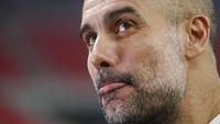 Di nomor 2 ada Pep Guardiola. Manajernya Manchester City ini dibayar 26,5 juta USD atau setara Rp 382 miliar per tahun (AP/Laszlo Balogh)