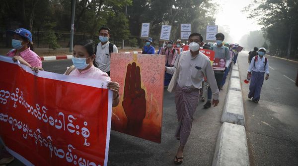 Aksi Menolak Kudeta Militer Myanmar Terus Berlangsung