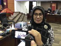 Rekomendasi Pansus COVID-19: Tindak Tegas Kepala BPBD Sumbar