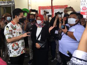 Usai Dilantik Jadi Walkot Solo, Gibran Blusukan ke Pasar-pasar