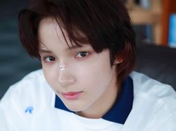 Huening Kai TXT Positif COVID-19, Alami Gejala Ringan