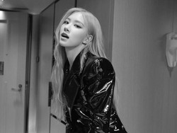 Resmi Debut Solo, Rose Bicara soal Lagu On The Ground