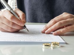 Saya Mau Cerai, Apakah Pembagian Harta Gono-gini Cukup ke Notaris?