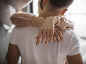 5 Hal yang Tak Boleh Dilakukan Setelah Bercinta, Apa Saja? 5 Hal yang Tak Boleh Dilakukan Setelah Bercinta, Apa Saja?