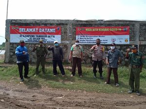 Cerita Kampung Tangguh Jaya Muara Gembong: Tekan Kasus COVID hingga Nol Cerita Kampung Tangguh Jaya Muara Gembong: Tekan Kasus COVID hingga Nol