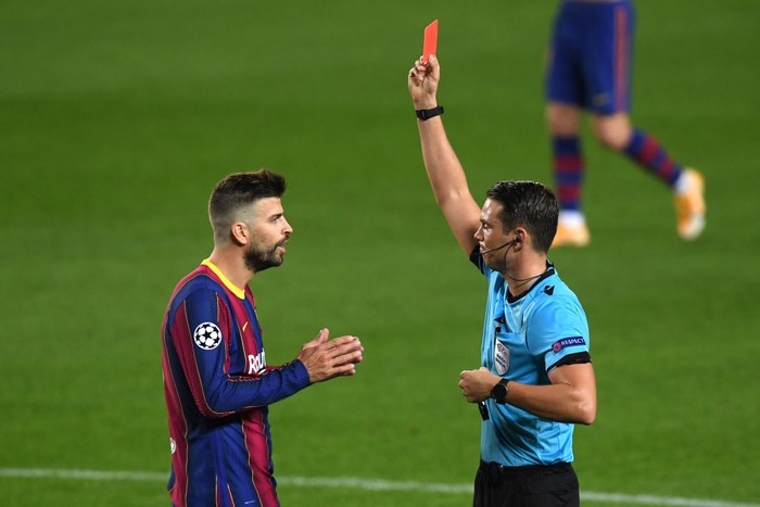 Badai Kartu Merah Barcelona di Liga Champions