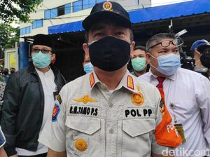 Kasatpol PP Jakbar Akui Ada Kafe-Restoran Langgar Prokes Lolos Pengawasan Kasatpol PP Jakbar Akui Ada Kafe-Restoran Langgar Prokes Lolos Pengawasan