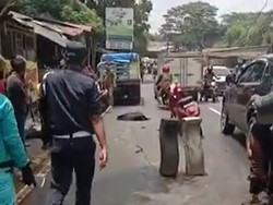 Belajar dari Kecelakaan Maut di Pondok Cabe: Motor Dinaiki 4 Orang, 2 Balita Tewas