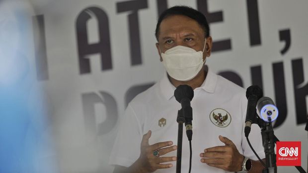 Menteri Pemuda dan Olahraga Zainudin Amali saat memberikan keterangan di Jakarta, Jumat, 26 Februari 2021.