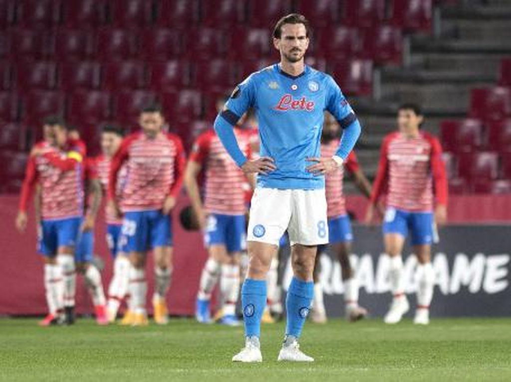 Tersingkir dari Liga Europa, Napoli Wajib Tembus 4 Besar Serie A Tersingkir dari Liga Europa, Napoli Wajib Tembus 4 Besar Serie A