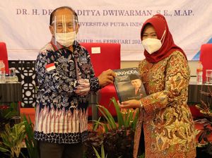 Bedah Buku Autobiografi, Syarief Hasan Cerita Masa Kecilnya di Pelosok