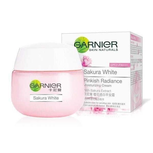 Garnier Sakura White Pinkish Radiance Sleeping Essence Garnier Sakura White Pinkish Radiance Sleeping EssenceFoto:pinterest/strawberrycoco8