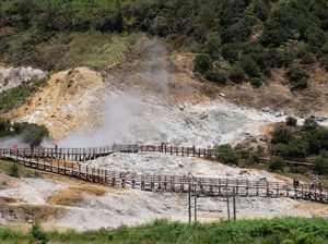 Jumlah Wisatawan ke Dieng Turun 70 Persen