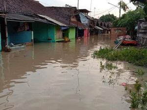 Hujan Deras Semalam, Permukiman Warga di Cilegon Terendam Banjir