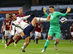 Bale Cetak Gol, Tottenham Unggul 3-0 atas Burnley di Babak I
