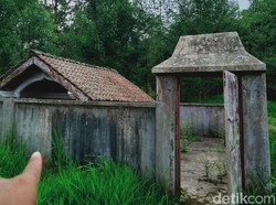 Ada Makam Kuno Sendirian di KRB Gunung Merapi, Siapa Dikubur di Situ?