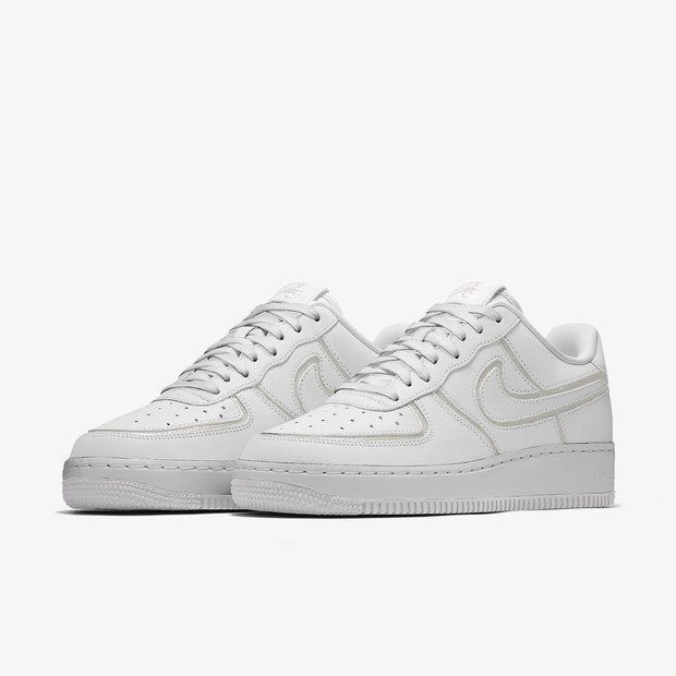 nike air force 1/nike.com merupakan best seller dari brand nike.