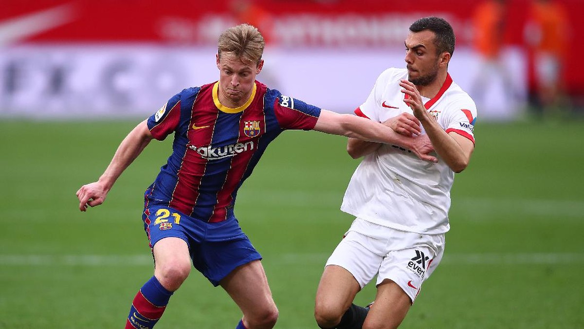 Barcelona menang 2-0 di markas Sevilla. (Foto: Getty Images/Fran Santiago)