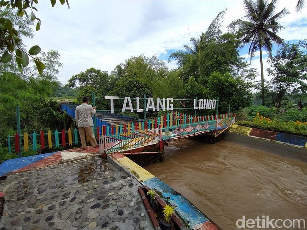 Foto: Talang Londo, Irigasi Peninggalan Belanda yang Bertahan 1 Abad Foto: Talang Londo, Irigasi Peninggalan Belanda yang Bertahan 1 Abad