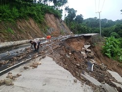 Akibat Hujan Deras, Kecamatan Balusu di Sulsel Dilanda Banjir-Tanah Longsor
