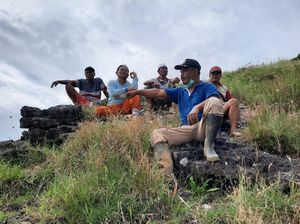 Terseret Ombak, Seorang Pemancing di Banyuwangi Hilang di Pantai Poncomoyo