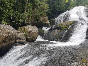 Melihat Keindahan Air Terjun Indo Rannuang di Polman